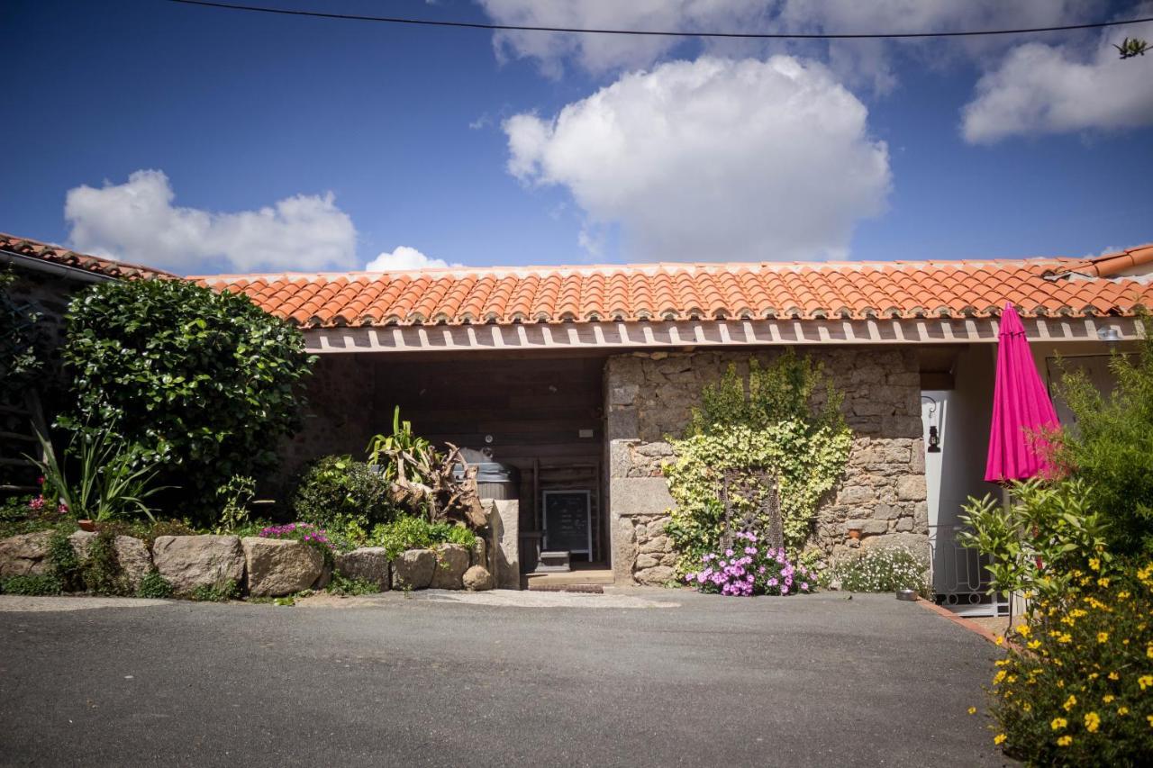 Apartmán Domaine Des Fees La Gaubretiere Exteriér fotografie